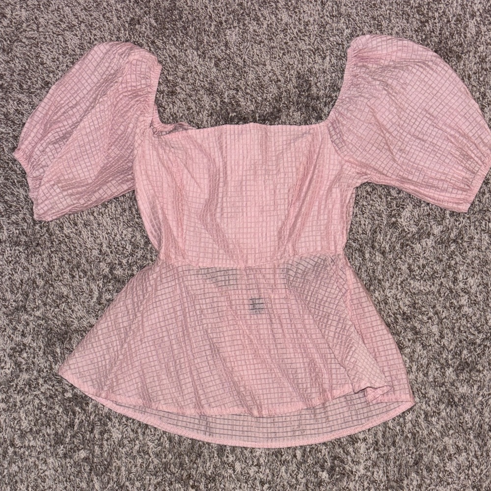 Elegant Pink Puff Sleeve Top